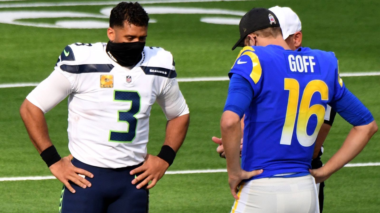 
                <strong>Woche 16: Los Angeles Rams at Seattle Seahawks </strong><br>
                Die NFC West galt in dieser Saison lange Zeit als stärkste Division, die womöglich gleich drei Teams in den Playoffs stellt. Mittlerweile mussten die Cardinals und die 49ers zwar etwas abreißen lassen, jedoch sind die Los Angeles Rams und die Seattle Seahawks mittendrin statt nur dabei. Vor Woche 14 sind die Teams mit einer Bilanz von 8-4 gleichauf, der Sieger der Partie könnte den Division-Titel ein Spieltag vor der letzten Woche der Regular Season fix machen. 
              