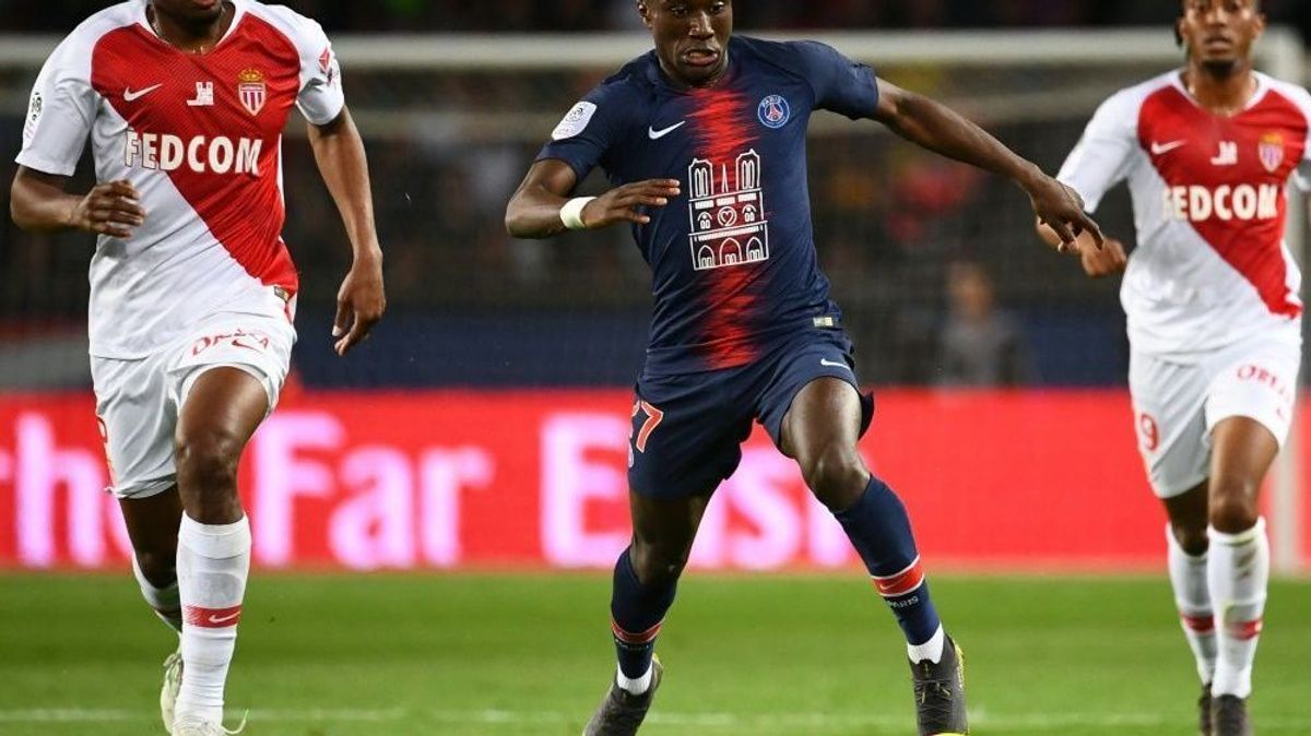 Moussa Diaby soll für 15 Millionen von PSG kommen