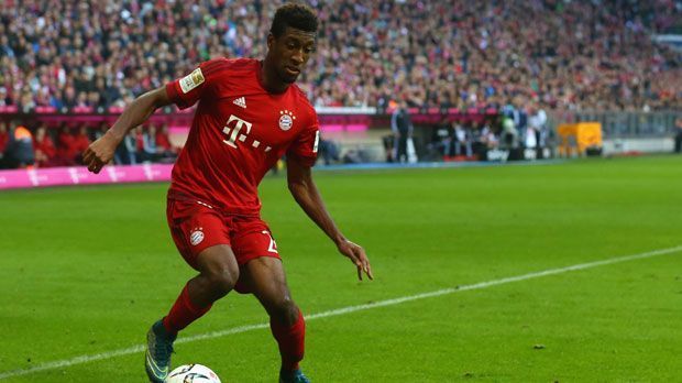 
                <strong>Kingsley Coman (FC Bayern München)</strong><br>
                Kingsley Coman: Eine ganz heiße Aktie für Frankreichs Fußball-Zukunft ist zweifelsohne auch Bayerns Flügelflitzer. Er konnte bei seinen bisherigen sieben Bundesliga-Einsätzen mit vier Scorerpunkten absolut überzeugen und wurde deshalb auch von Nationaltrainer Didier Deschamps für das Duell mit Deutschland nominiert. Noch ist der 19-Jährige ohne Länderspieleinsatz.
              