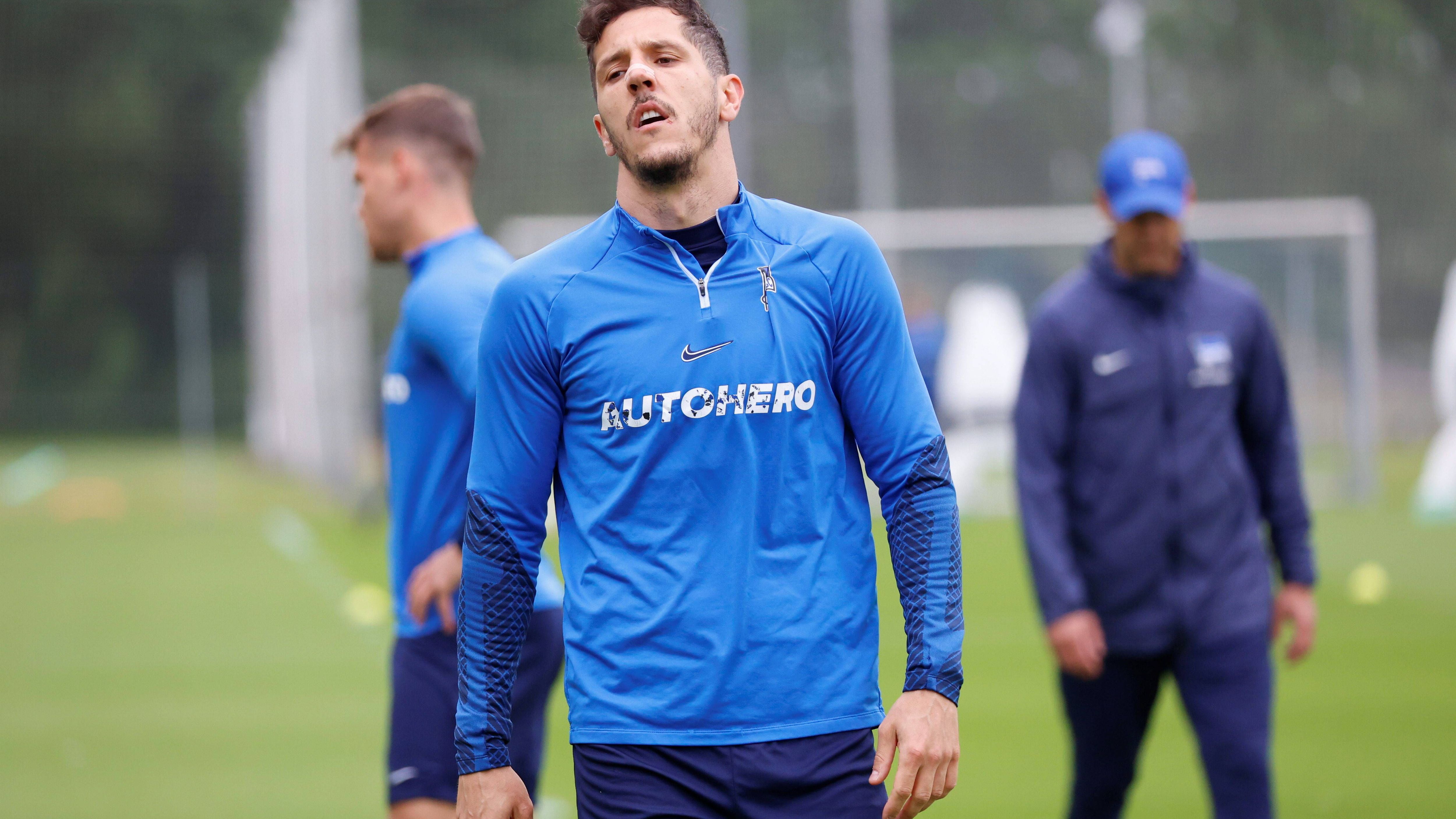 <strong>Stevan Jovetic</strong><br>Drei Jahre älter als Horn ist der montenegrinische Stürmer Stevan Jovetic. Zuletzt ließ der frühere Star von der AC Florenz und der AS Monaco auch bei Hertha BSC seine Klasse ein ums andere Mal aufblitzen. Da er den klammen Berlinern allerdings zu teuer wurde, trennten sich im Sommer die Wege. Wohin der des 68-maligen Nationalspielers führt, ist derzeit noch nicht absehbar.