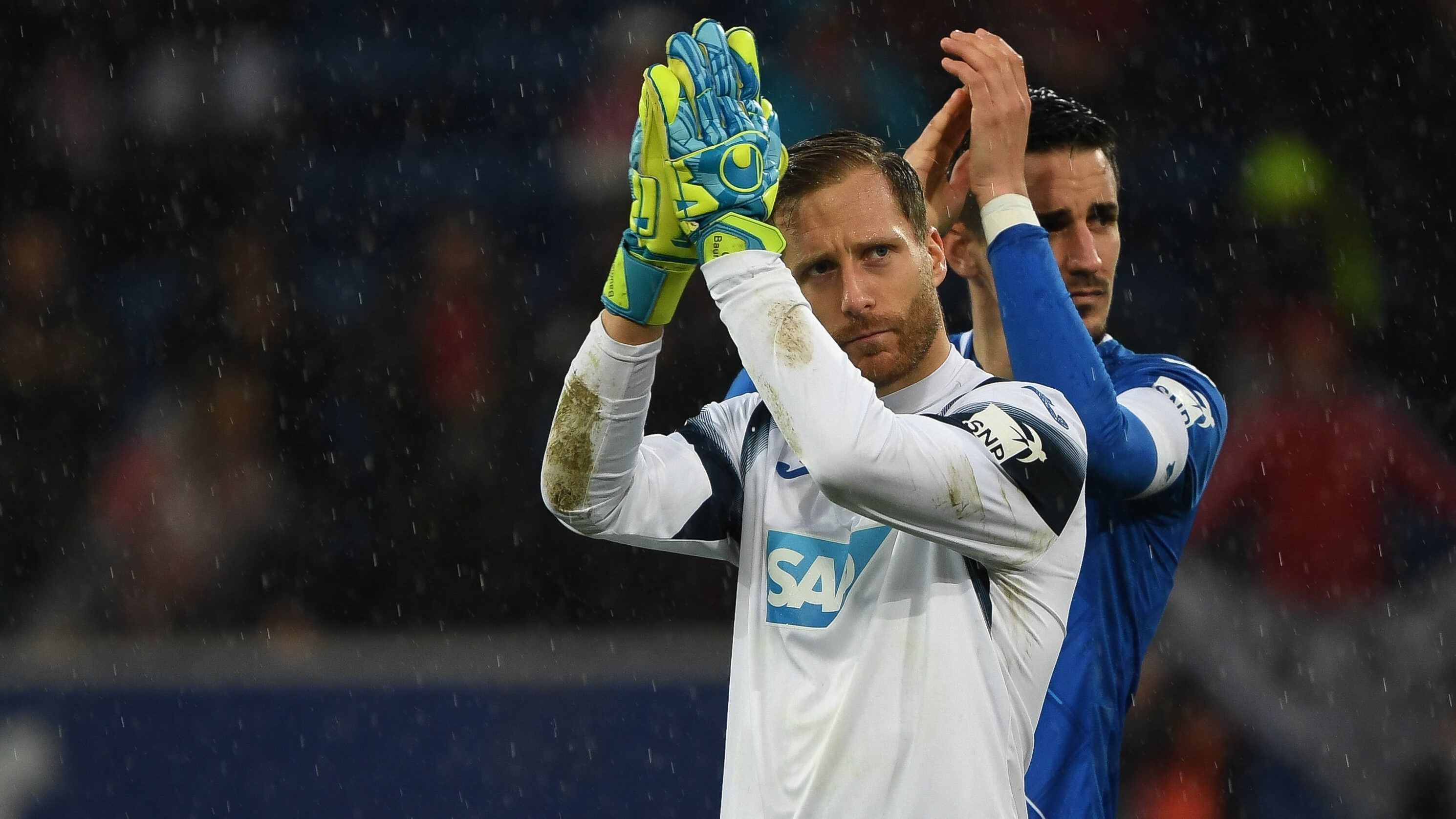 
                <strong>TSG 1899 Hoffenheim</strong><br>
                1. Benjamin Hübner (Kapitän) 2. Oliver BaumannWeitere Mitglieder: Andrej Kramaric, Florian Grillitsch, Ermin Bicakcic, Kevin Vogt
              