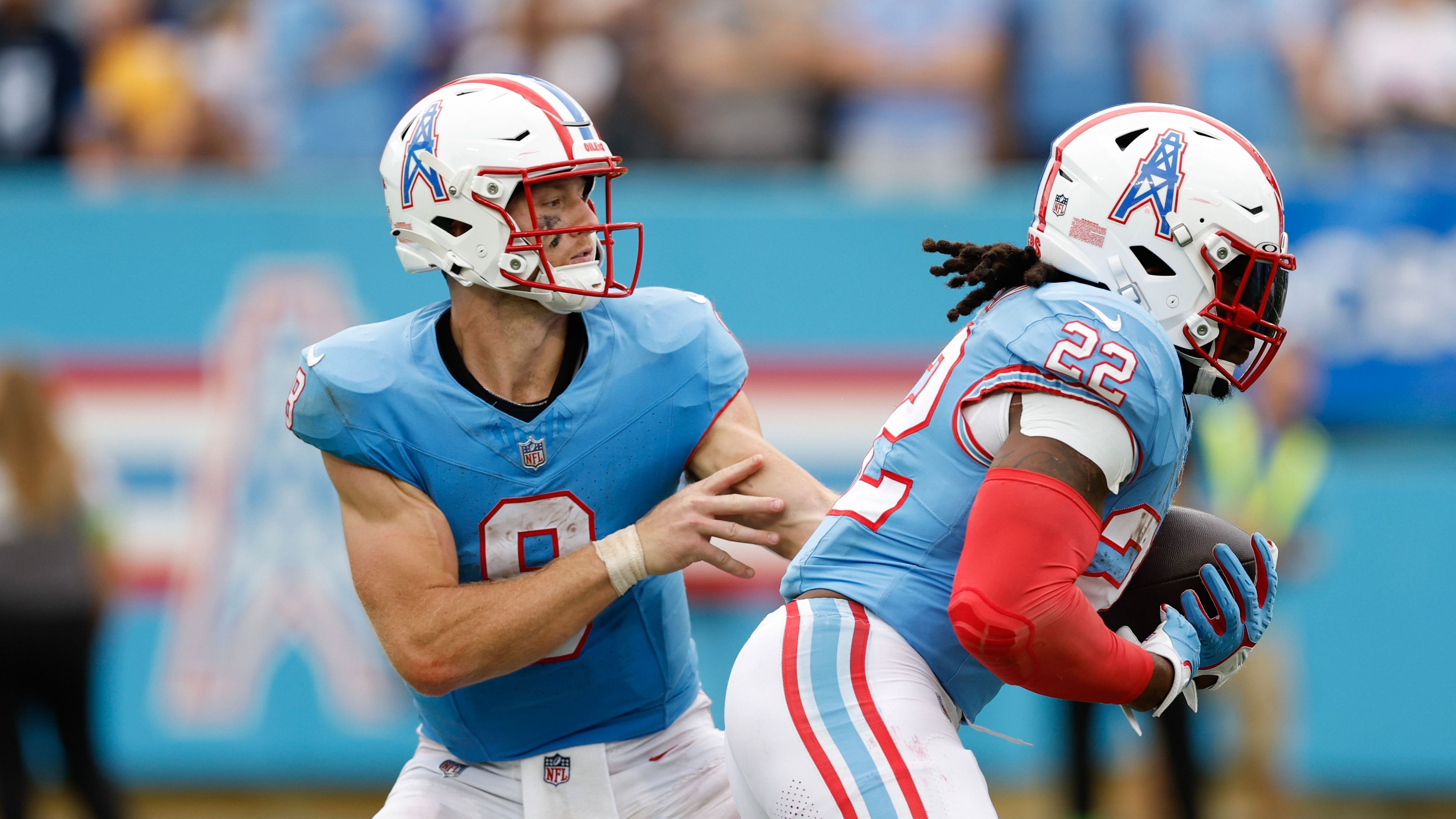 <strong>Platz 24: Tennessee Titans (Vorwoche: 25)</strong><br>Es war ein umkämpftes Divisionsduell zwischen den Tennessee Titans und den Indianapolis Colts. Nicht viele hätten gedacht, dass die Titans so gut würden mithalten können. Will Levis machte mit 224 Yards und einem Touchdown keine Fehler, und Derrick Henry hatte mit 102 Yards und zwei Scores sein bestes Saisonspiel. Am Ende gab es trotzdem ein 28:31.