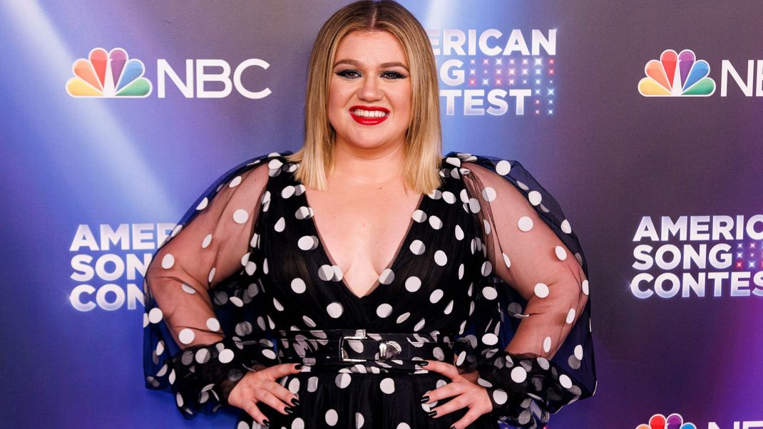Kelly Clarkson nimmt sich eine Auszeit – für ihre Kinder nach dem Tod ihres Ex-Manns.