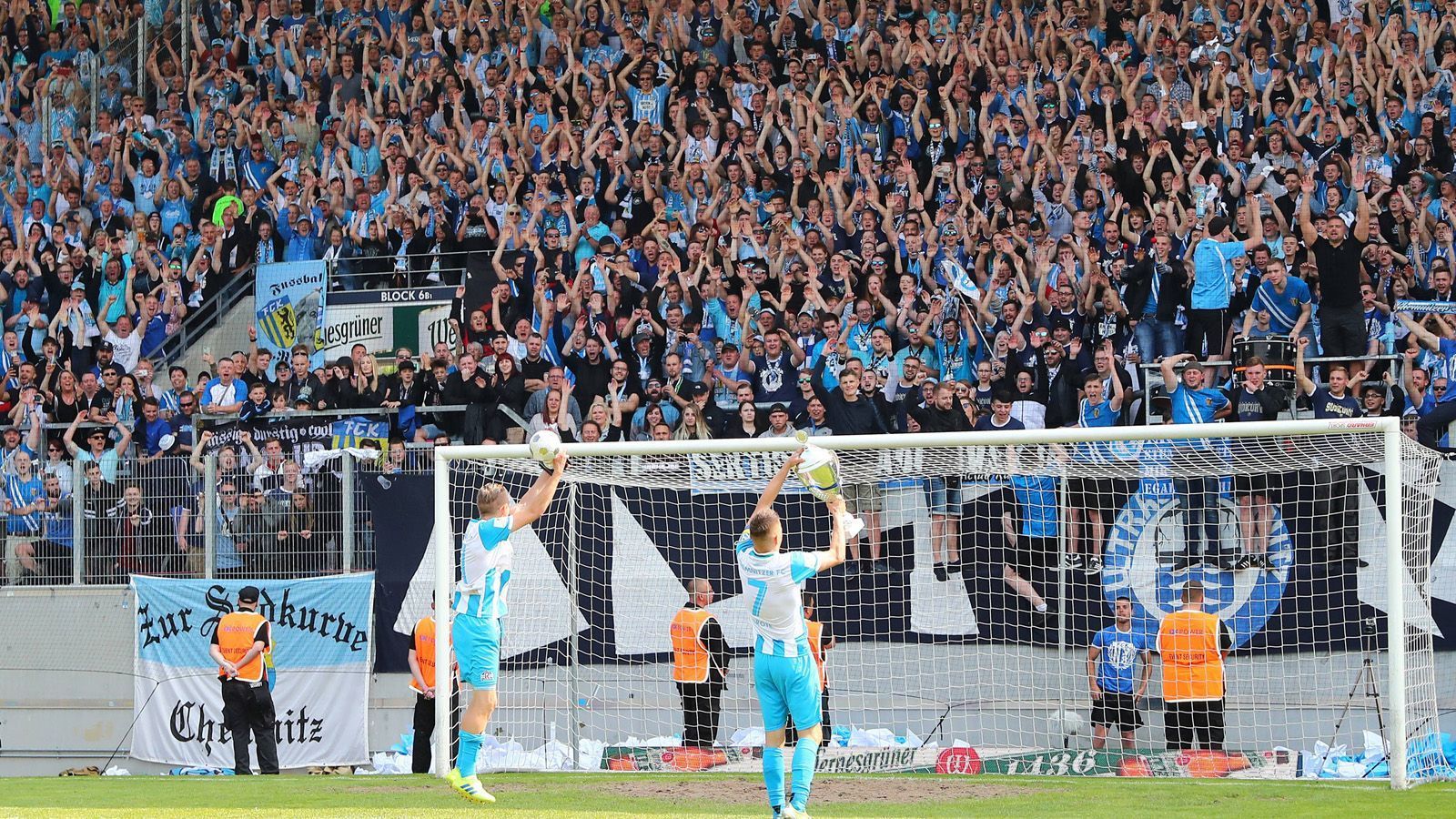 
                <strong>Platz 15: Chemnitzer FC</strong><br>
                Verkaufte Dauerkarten für die Saison 2019/20: 804
              