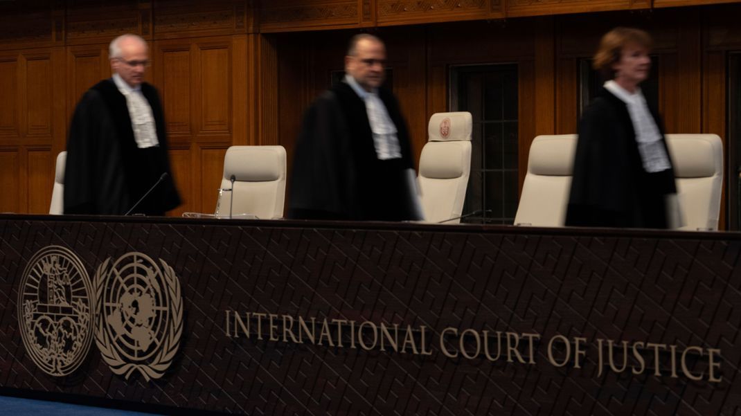 Der Internationale Gerichtshof hat Israel zur sofortigen Beendigung des Militäreinsatzes in Rafah verpflichtet.