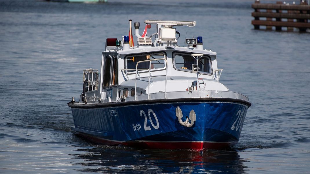 Trauriges Ende eines Vermisstenfalls: Im Berliner Wannsee ist ein Vermisster tot geborgen worden.