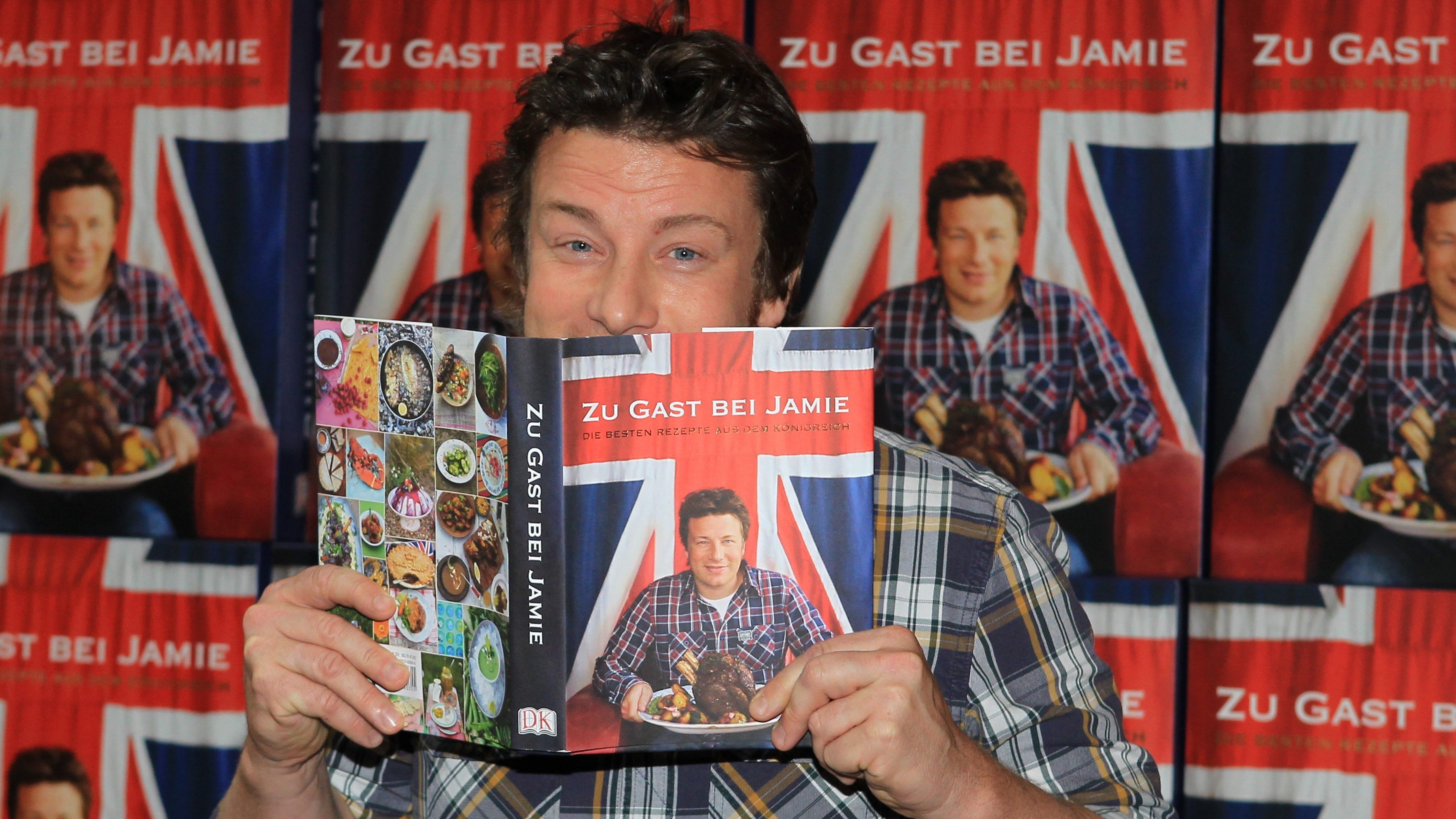 Jamie Oliver ist ein echter Tausendsassa was Kochbücher angeht. 