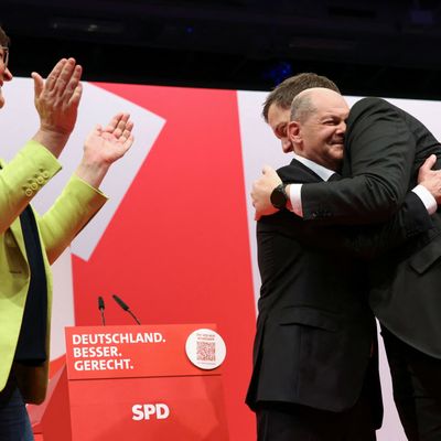 Einem anderen Kanzlerkandidaten als Olaf Scholz für den Bundestagswahlkampf erteilte SPD-Chef Lars Klingbeil eine Absage.