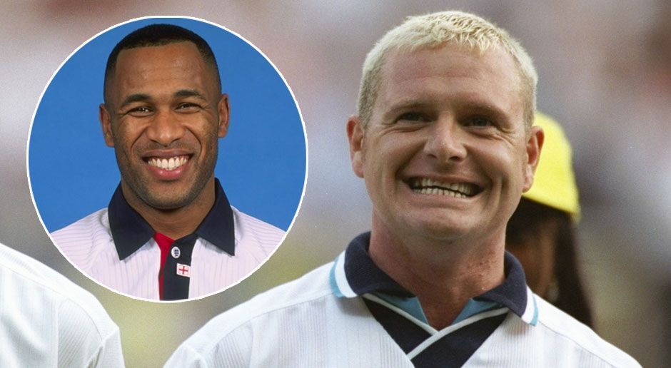 
                <strong>Paul Gascoigne</strong><br>
                Paul Gascoigne: Der Ex-England-Star hat bei einer Wohltätigkeitsveranstaltung sein kurioses Glücksritual vor Spielen mit der englischen Nationalmannschaft verraten. Als Teamkollege Les Ferdinand in der Kabine blank zog und Gascoigne dessen bestes Stück sah, kam dem Kicker eine Idee. "Sein Ding war so groß. Ich habe zu Les gesagt: 'Bitte, lass ihn mich einmal halten'. Und er hat ihn mich halten lassen. Dann bin ich auf den Platz gegangen und habe gleich getroffen - ich habe mich fantastisch gefühlt. Also habe ich beim nächsten Spiel zu Les gesagt: 'Lass ihn raus'. Und jedes Mal wenn wir für England spielten, sagte Les: 'Beeil dich und bringen wir es hinter uns.'" Angesprochen auf das kuriose Ritual sagte Ferdinand der "Sun" allerdings: "Das ist totaler Unsinn! Ich glaube, da ist mit Gazza die Fantasie durchgegangen." Es steht also Aussage gegen Aussage! 
              