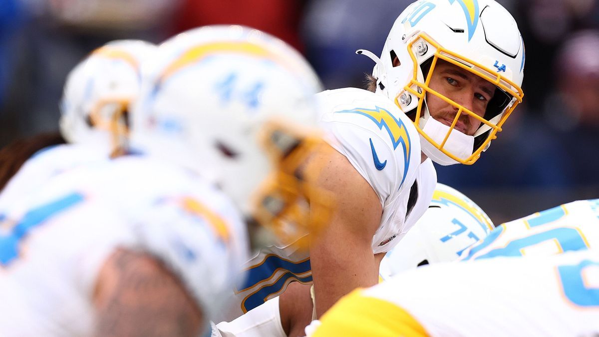 Los Angeles Chargers v New England Patriots