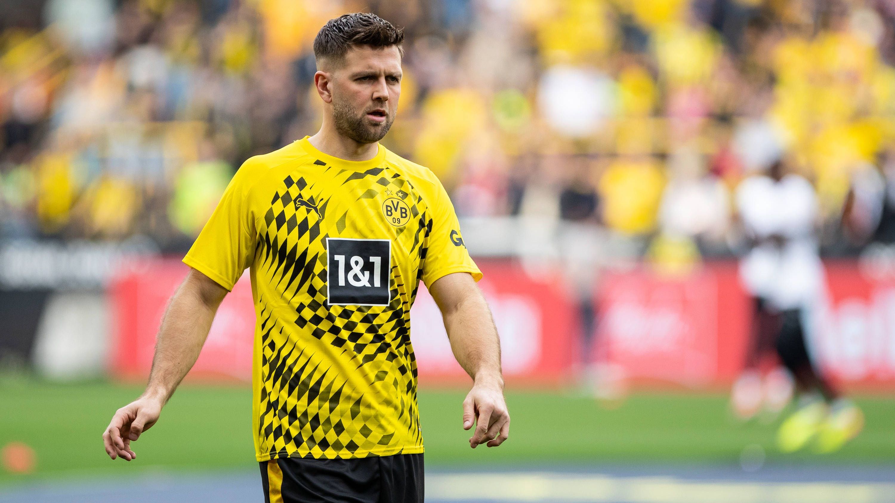 <strong>Niclas Füllkrug</strong><br>Im Sommer kam Füllkrug als eine Art Notlösung zum BVB. Die Erwartungen konnte er übertreffen. "Lücke" mauserte sich zum Stammspieler und konnte elf Treffer in 28 Bundesligaspielen erzielen. Im Sommer wird es zu Veränderungen auf der Stürmerposition kommen. Füllkrug dürfte sich <strong>keine Sorgen wegen eines Transfers machen müssen</strong>.