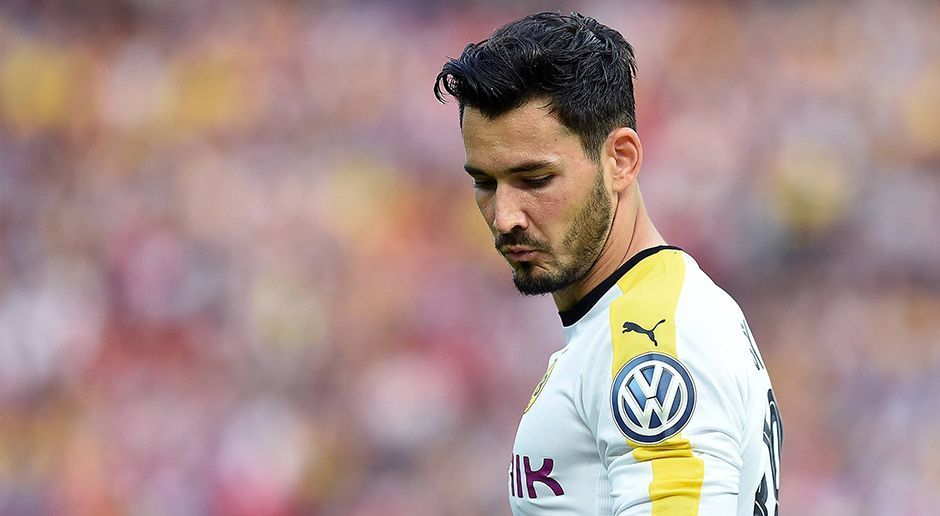 
                <strong>Roman Bürki</strong><br>
                Roman Bürki: Der Dortmunder Torwart wurde 30 Minuten nicht geprüft, war dann bei Douglas Costas Schuss aus der zweiten Reihe auf dem Posten. Bürki war immer da, wenn er gebraucht wurde, rettet eine Viertelstunde vor Schluss stark gegen Ribery. Auch in der Verlängerung mit starken Taten, der Schweizer zeigte eine tadellose Leistung. Im Elfmeterschießen war er chancenlos. Außer gegen Kimmich - den hätte wohl aber fast jeder Keeper gehalten. ran-Note: 2
              