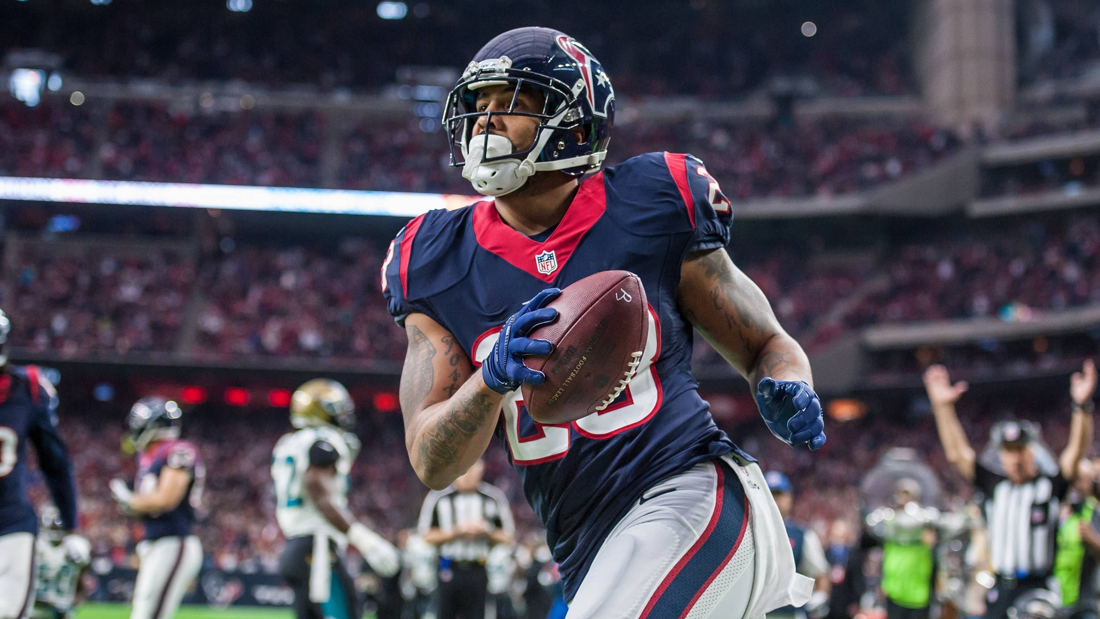 <strong>Houston Texans - Arian Foster</strong><br>Rushing-Yards: 6.427<br>Rushing-Touchdowns: 54<br>Jahre im Team: 7<br>Absolvierte Spiele: 76