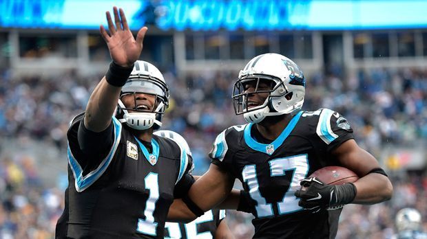 
                <strong>Panthers</strong><br>
                NFC Divisional Round - Carolina Panthers vs. ?: Die Panthers sind ebenfalls bisher ungeschlagen und würden mit ihren neun Siegen natürlich direkt in die Divisional Round springen. Dort müssten sie dann gegen das schwächere Team der beiden Wild-Card-Round-Gewinnerteams der NFC spielen.
              