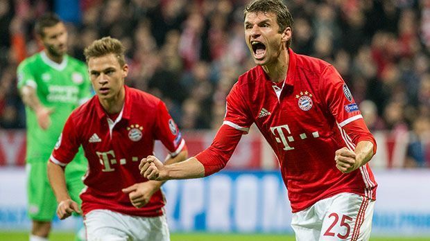 
                <strong>Thomas Müller (Deutschland, FC Bayern München)</strong><br>
                Thomas Müller (Deutschland, FC Bayern München)
              