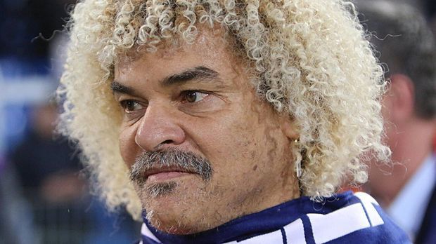 
                <strong>Carlos Valderrama</strong><br>
                Offenbar fand der Kolumbianer Gefallen daran, denn er startete eine Zweitkarriere als Realitystar und Schauspieler. 2013 spielte er in dem Fantasy-Western "Für eine Handvoll Haare" mit.
              