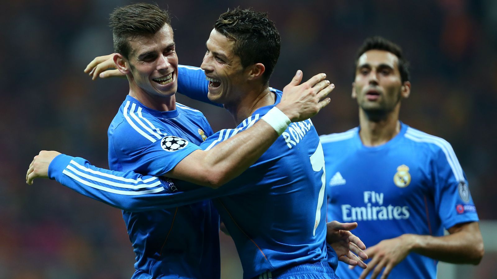 
                <strong>Gareth Bale und Cristiano Ronaldo (Real Madrid, Saison 2013/14)</strong><br>
                Tore gesamt: 23 (Cristiano Ronaldo mit 17 Toren, Gareth Bale mit sechs Toren)
              