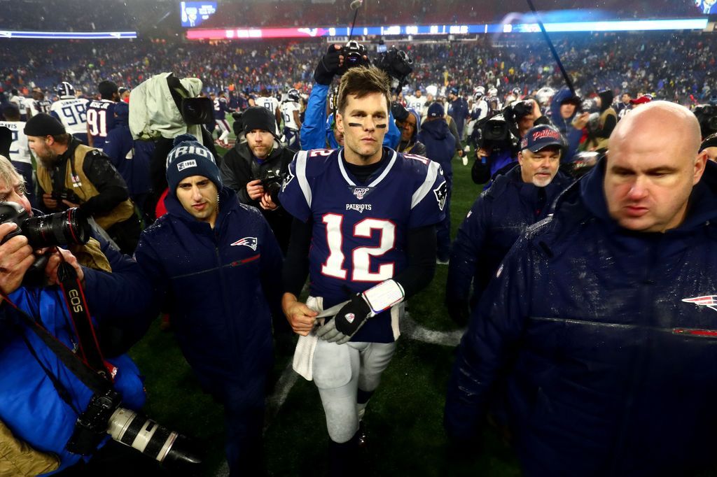 NFL – New England Patriots: Tom Brady vor Rückkehr? Head Coach Mayo lässt aufhorchen