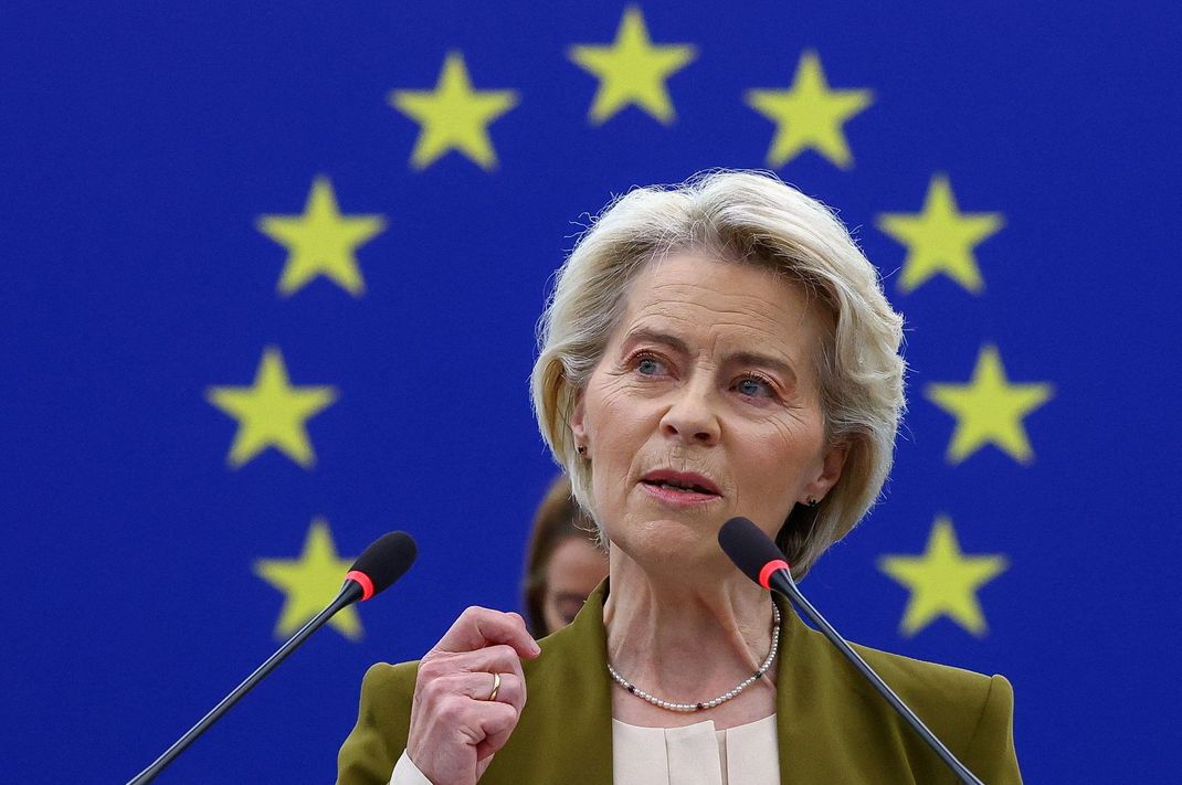 In Straßburg hat Ursula von der Leyen den Stopp entsprechender Zahlungen an Israel angekündigt.
