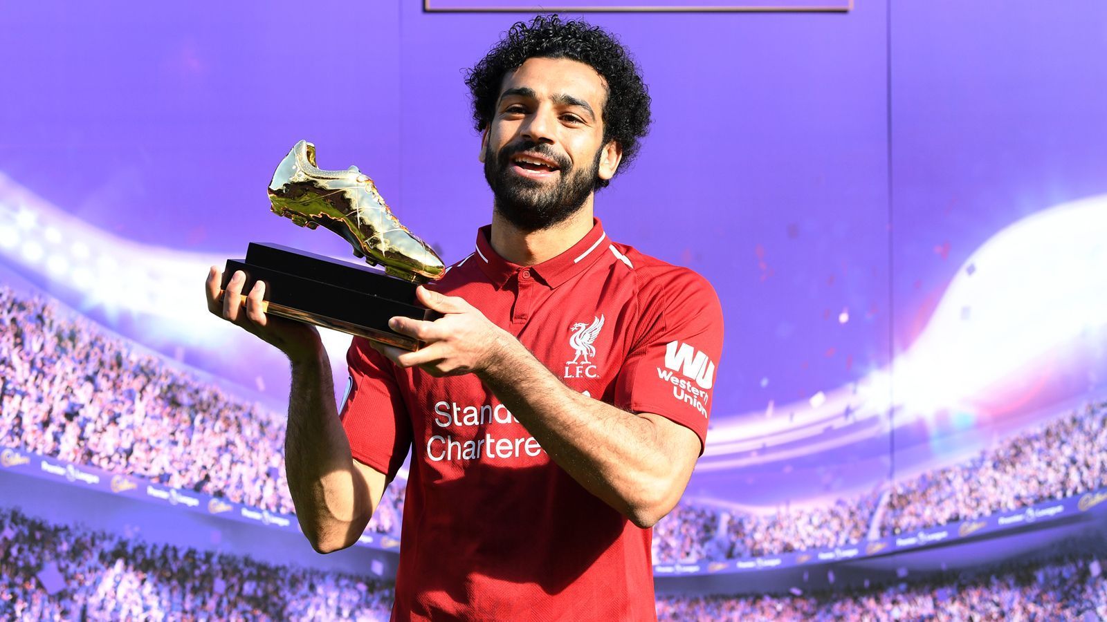 
                <strong>Die Sommer-Transferperiode 2017/2018</strong><br>
                Zugänge: Mohamed Salah, Alex Oxlade-Chamberlain, Andrew Robertson, Dominic Solanke, Andre Wisdom (Leih-Ende), Danny Ward (Leih-Ende), Mamadou Sakho (Leih-Ende), Lazar Markovic (Leih-Ende), Joe Flanagan (Leih-Ende) = 89,00 Millionen EuroAbgänge: Mamadou Sakho, Divock Origi (Leihe), Lucas Leiva, Kevin Stewart, Andre Wisdom, Sheji Ojo (Leihe), Connor Randall (Leihe), Jordan Williams (Leihe) = 47,20 Millionen EuroTransfer-Bilanz: - 41,80 Millionen Euro
              