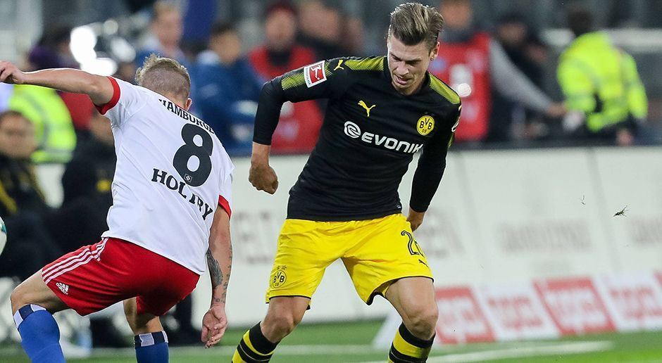 
                <strong>Lukasz Piszczek (Borussia Dortmund)</strong><br>
                Der Außenverteidiger fällt eher durch Offensivaktionen, als durch starke Abwehrarbeit auf. Diese haben gute Ansätze, zeigen aber kaum Wirkung. In den Zweikämpfen nicht immer souverän. ran-Note: 3.
              