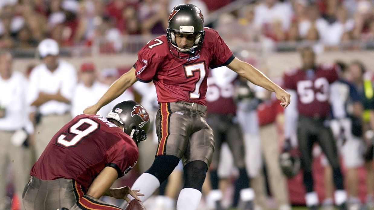 
                <strong>Tampa Bay Buccaneers - Martin Gramatica</strong><br>
                Punkte: 592Position: KickerIn der Franchise aktiv: 1999-2005
              