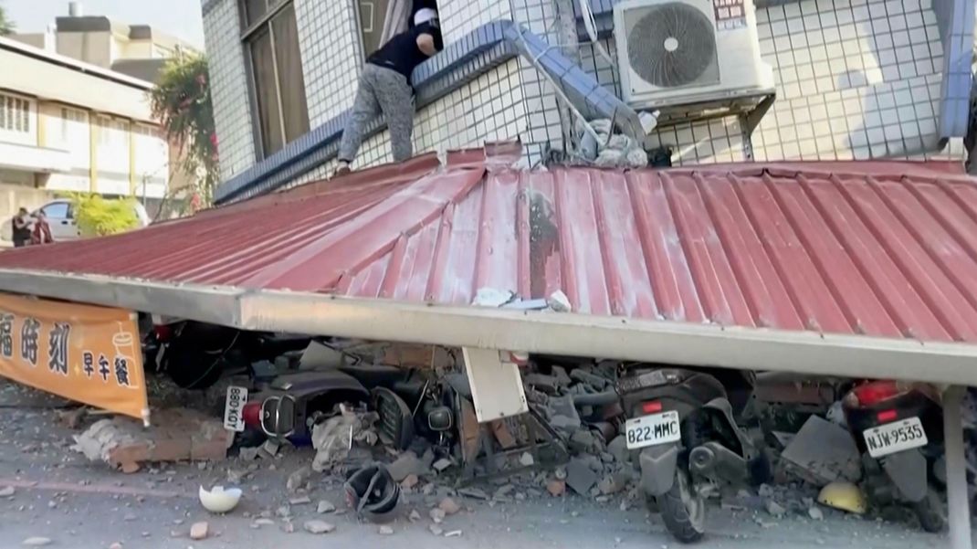  Ein starkes Erdbeben erschütterte am frühen Mittwoch die gesamte Insel Taiwan.