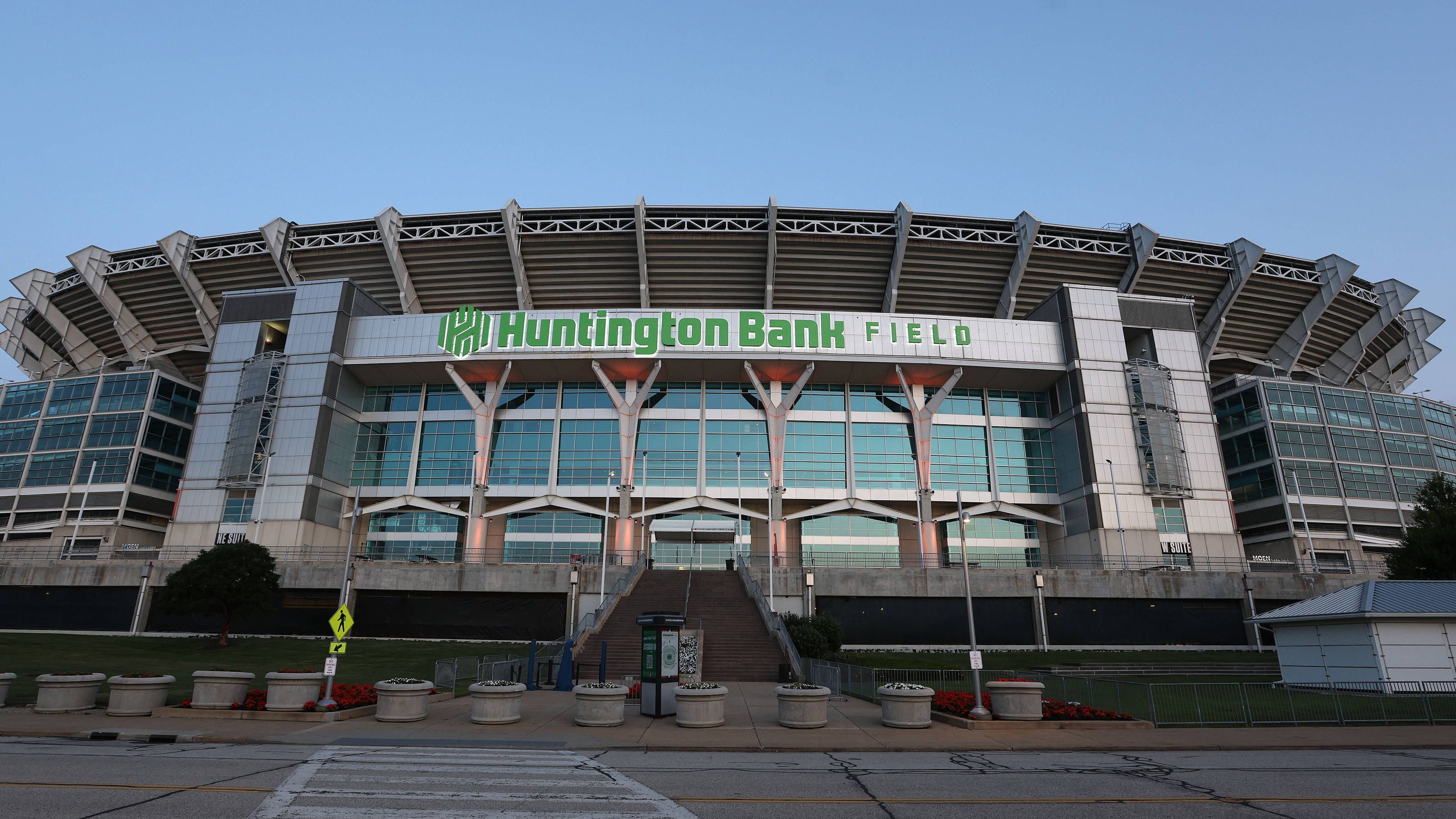 <strong>14. Platz: Huntington Bank Field – Cleveland Browns</strong><br>Durchschnittliches Rating: 4.2