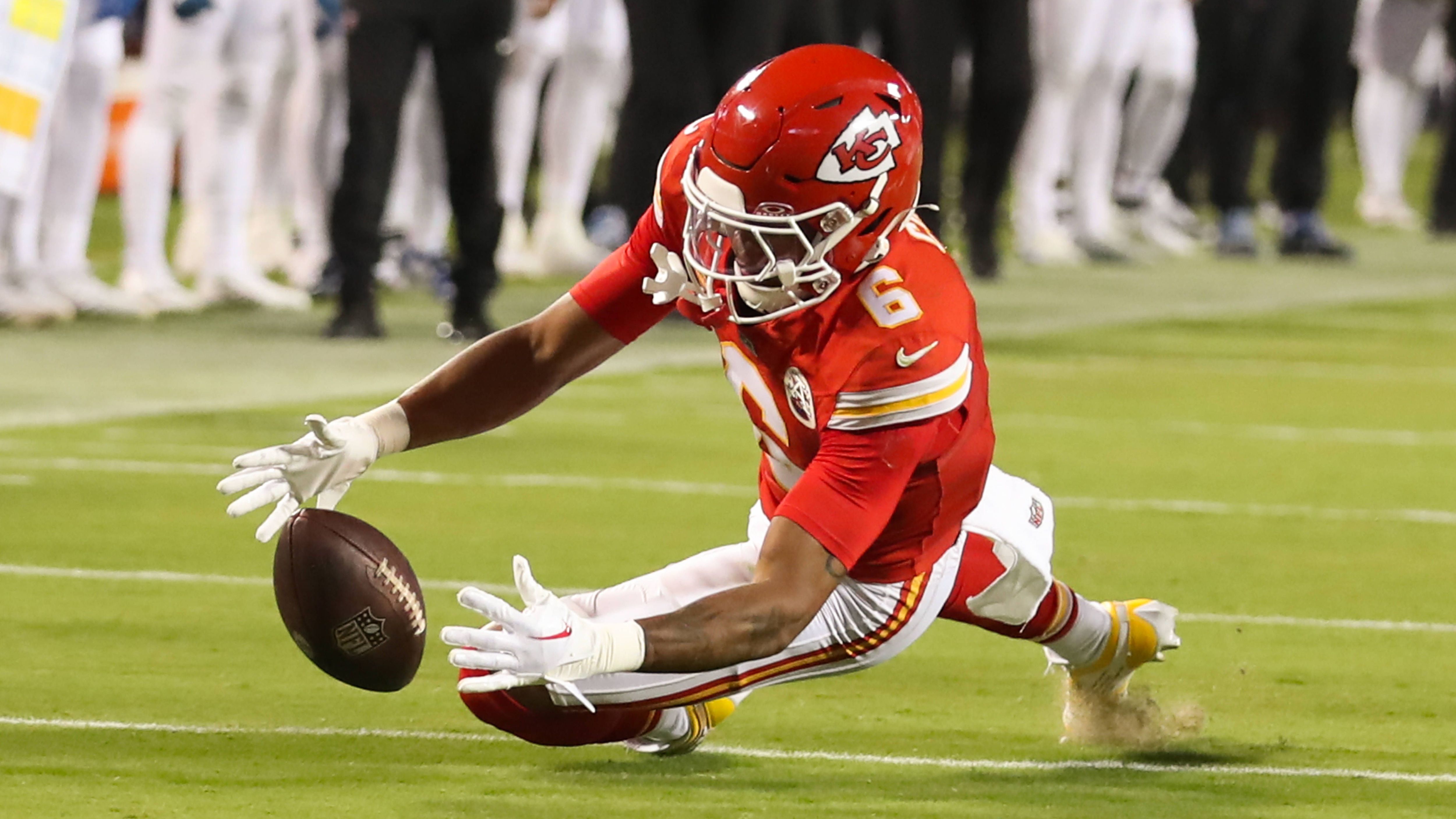 <strong>30. Platz: Kansas City Chiefs</strong><br>Erzielte Interceptions: 19<br>Erzielte Fumbles: 18<br>Takeaways gesamt: 37<br><br>Kassierte Interceptions: 29<br>Kassierte Fumbles: 22<br>Giveaways gesamt: 51<br><br>Turnover-Differenz:&nbsp; -14