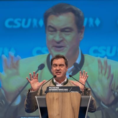 Vorwurf Kiesewetter: Söder soll sich russischer Narrative bedienen.