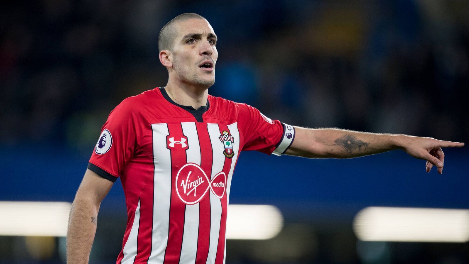 
                <strong>Oriol Romeu (Southampton)</strong><br>
                Spiele für die spanische A-Nationalmannschaft: -Bisherige Profi-Vereine: FC Barcelona, FC Chelsea, FC Valencia, VfB Stuttgart, FC Southampton
              