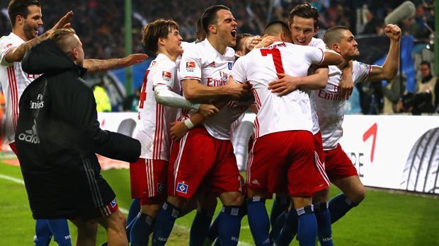 
                <strong>Platz 7: Hamburger SV</strong><br>
                17 Punkte (5 Siege, 2 Unentschieden, 4 Niederlagen / 12:19 Tore)
              