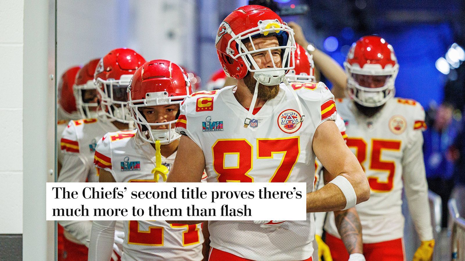
                <strong>The Washington Post (USA)</strong><br>
                "Der zweite Titel der Chiefs beweist, dass in ihnen viel mehr steckt als nur Blitzlicht."
              
