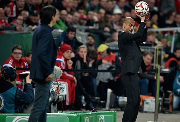 
                <strong>Pep on Fire</strong><br>
                Leverkusens Trainer Roger Schmidt schein tief beeindruckt, doch echten Basketball-Fans wird sofort klar: ...
              