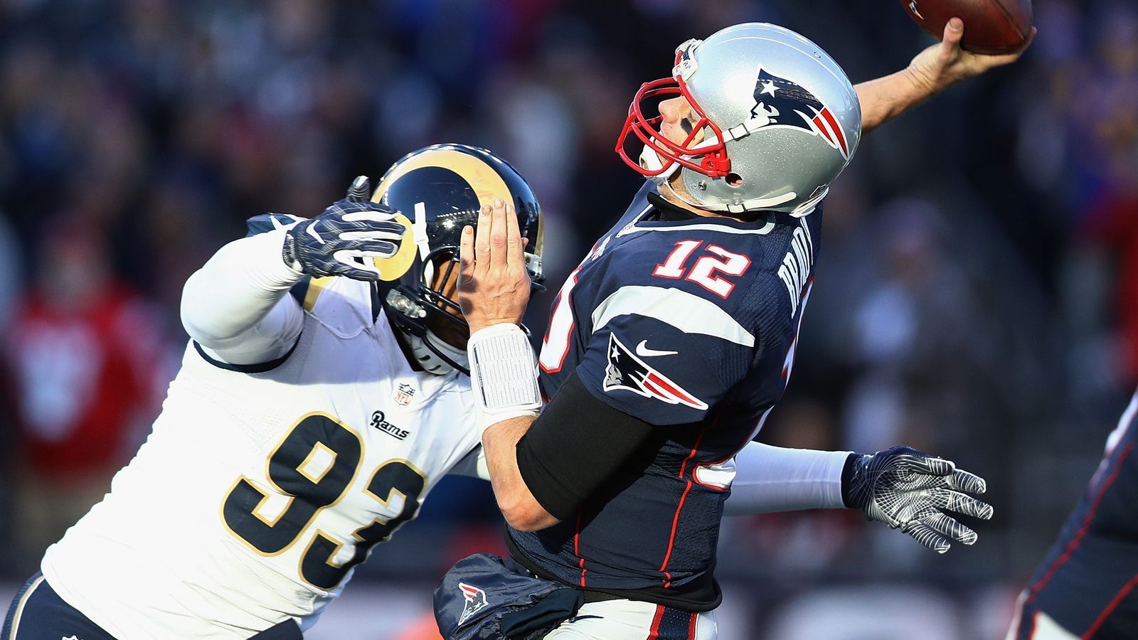 
                <strong>Los Angeles/St. Louis Rams</strong><br>
                Tom Brady vs. St Louis/Los Angeles Rams: 6 Siege, 4 Niederlagen
              