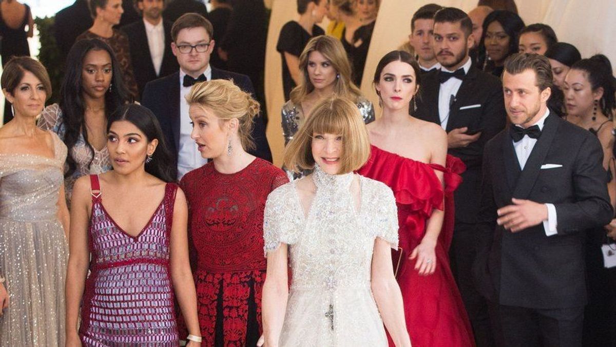 Wer sich mit Anna Wintour nicht anlegen möchte, hat bei der Met Gala so einige Regeln einzuhalten.