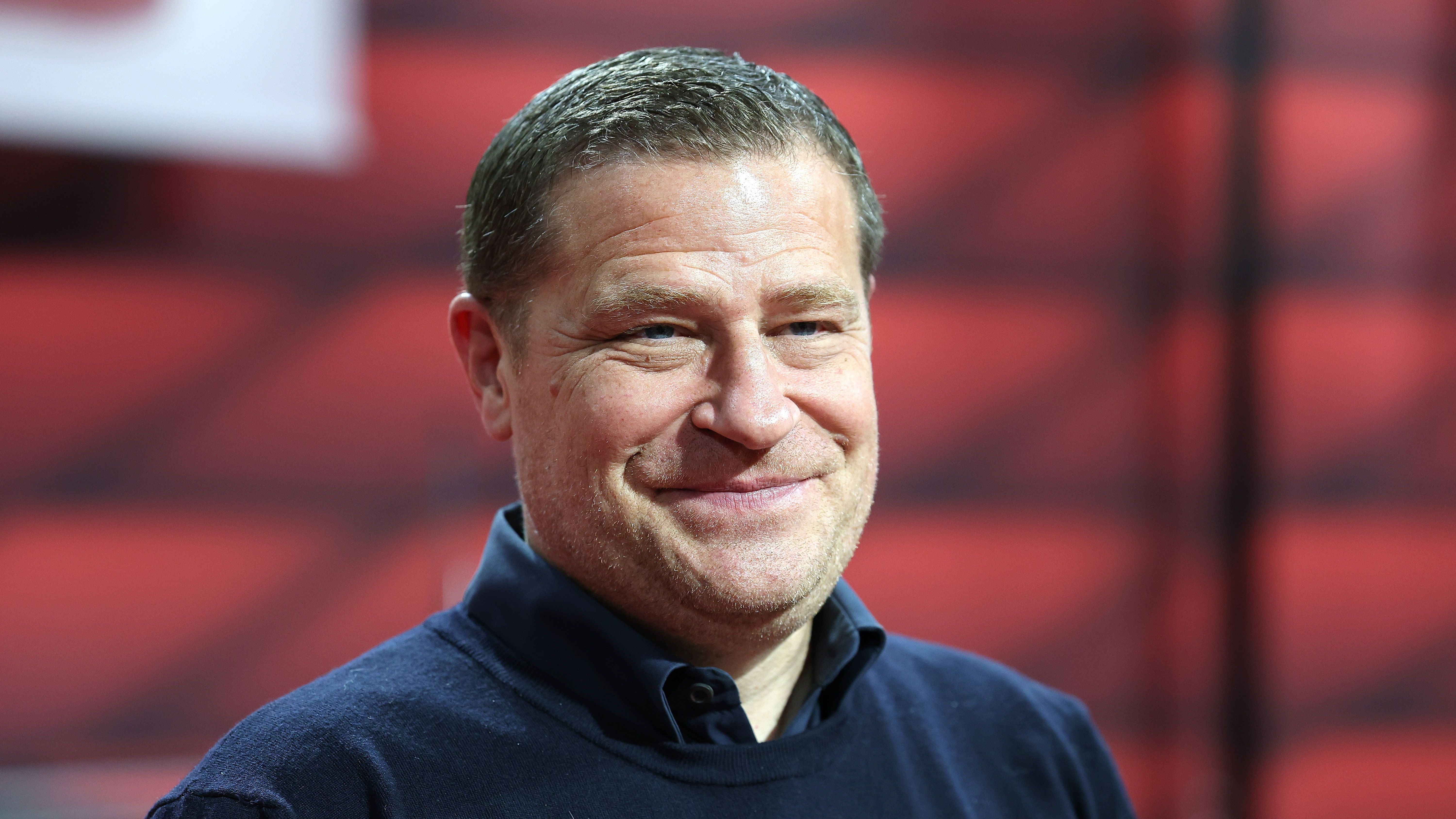 <em><strong>Die "Loan Army" des FC Bayern</strong><br>Der FC Bayern München hat auch in der Saison 2024/25 wieder zahlreiche Spieler aus der Profi-, Amateur- und U19-Mannschaft verliehen. <strong>ran </strong>zeigt, wo der FCB die Spieler "geparkt" hat und wie die weitere Zukunft aussehen kann. (Stand: 03. Juni 2025/ Quelle: transfermarkt.de)</em>