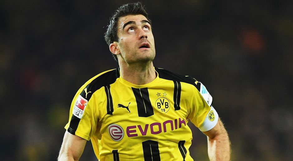 
                <strong>Sokratis</strong><br>
                Abwehr: Sokratis (Borussia Dortmund)
              