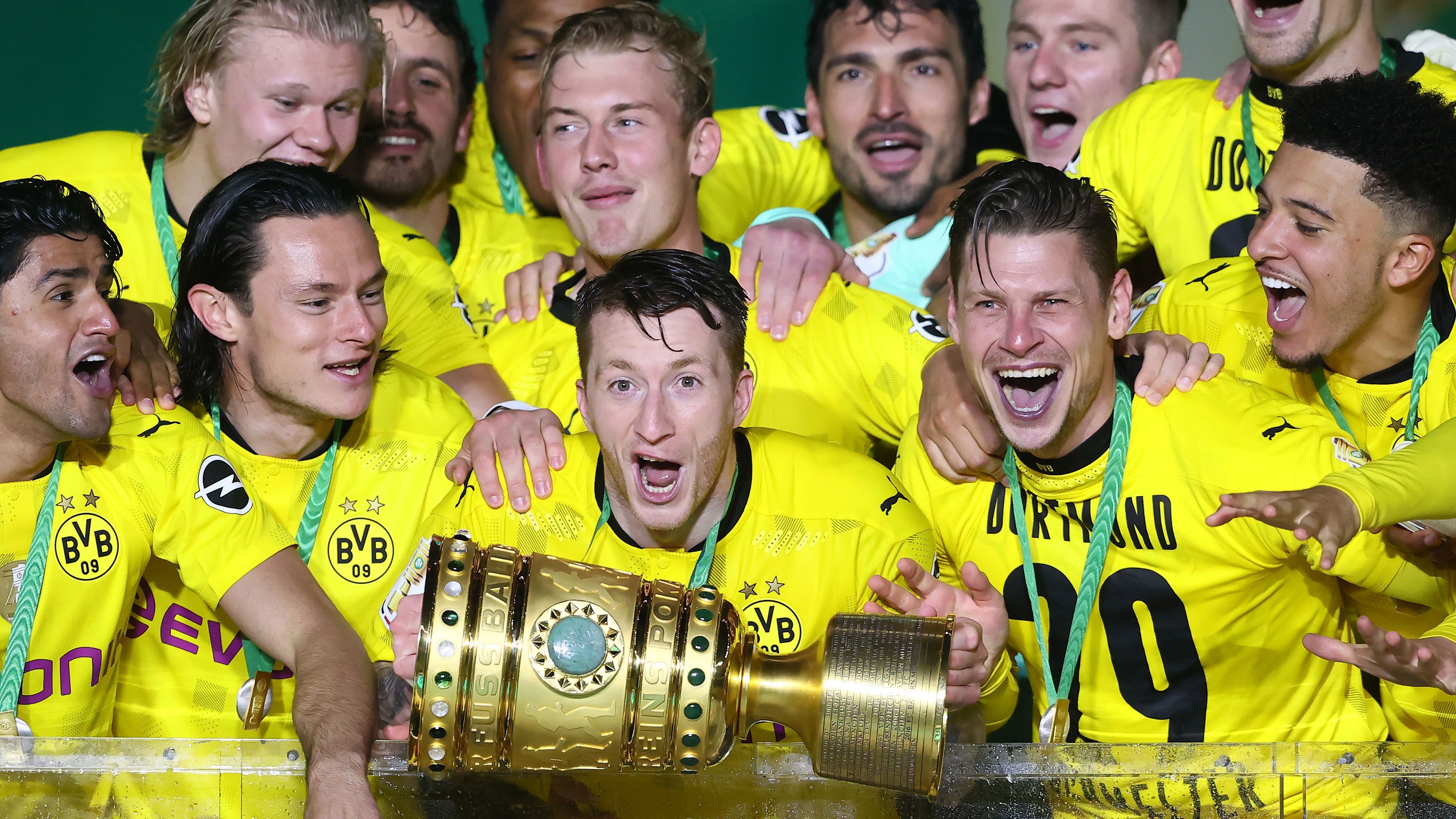 
                <strong>Reus mit Pokalsieg Nummer 2</strong><br>
                Für Marco Reus ist es der zweite DFB-Pokalsieg mit dem BVB. Der Dortmunder Kapitän war bereits 2017 beim Gewinn des DFB-Pokals dabei.
              