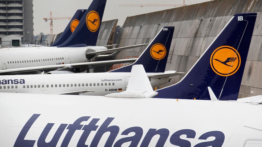 LUFTHANSA/STRIKE