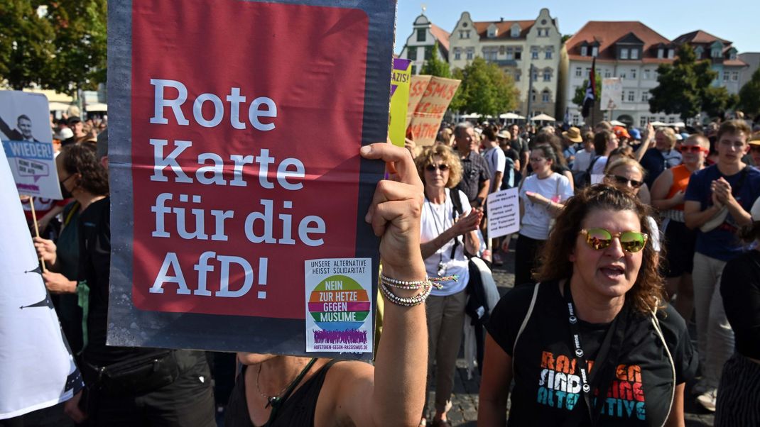 Erfurter protestierten gegen die AfD vor den Landtagswahlen.