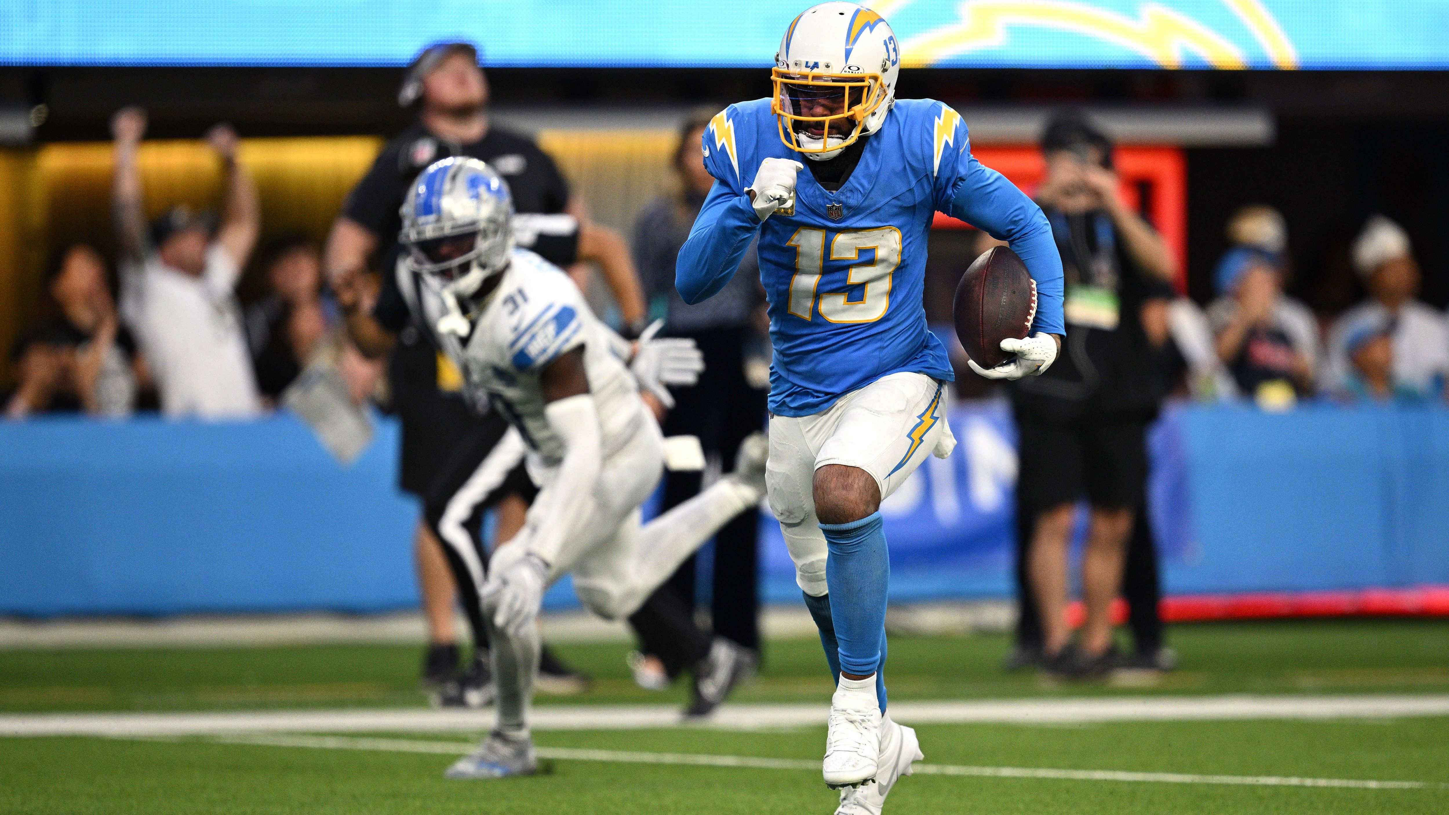 <strong>Keenan Allen (Los Angeles Chargers, 11.274 Yards)</strong><br>Die Chargers-Legende ist zurück: Nach einer verkorksten Saison bei den Chicago Bears kehrt er nach L.A. zurück. In seiner letzten Spielzeit mit Quarterback Justin Herbert brachte er es noch auf starke 1.243 Yards, und selbst in der schwachen Offensive der Bears sammelte er immerhin 744 Yards. Nun bleibt abzuwarten, wie der 33-Jährige in dieser Saison performt.