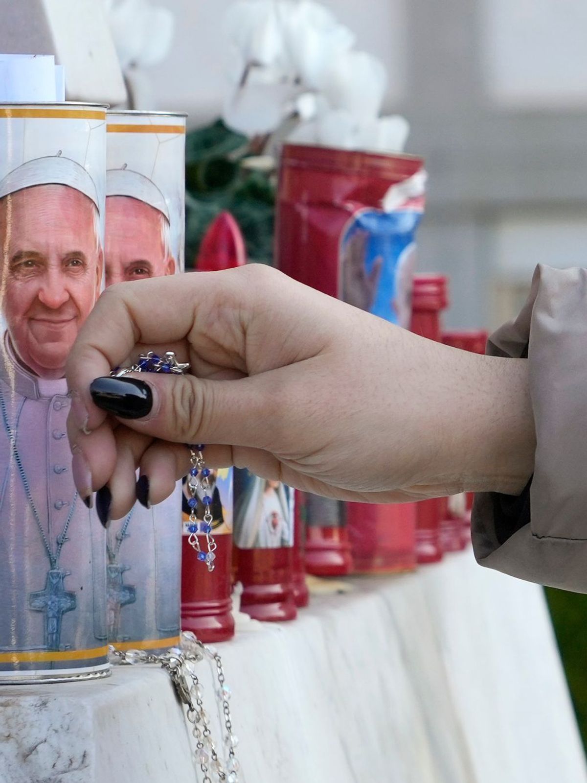 Papst im Gemelli-Krankenhaus in Rom