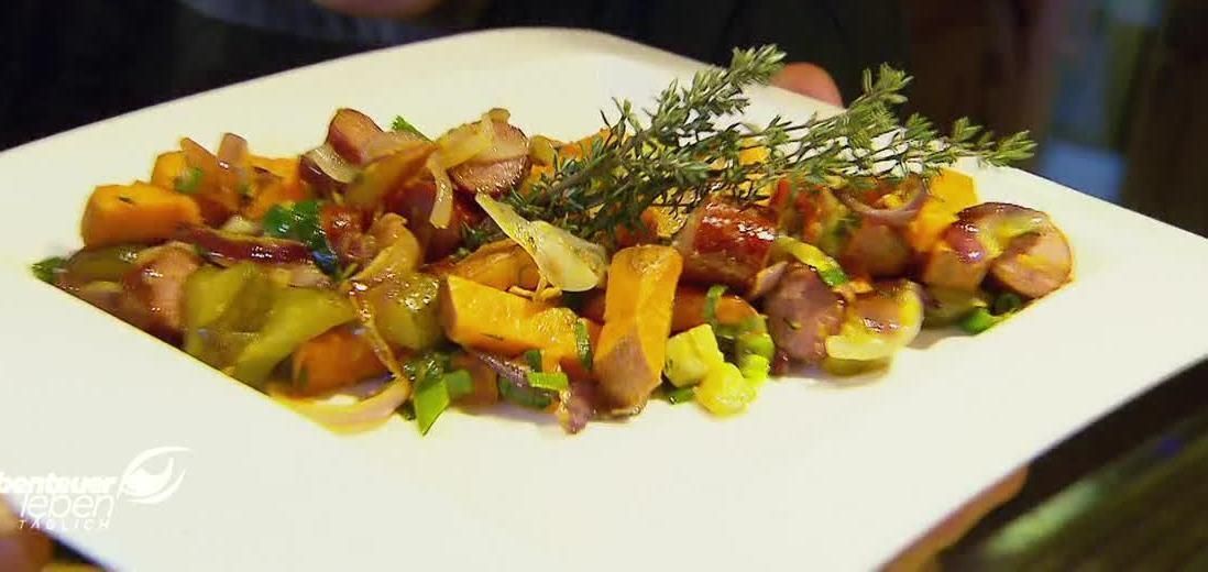 Süßkartoffel-Mettwurst-Pfanne