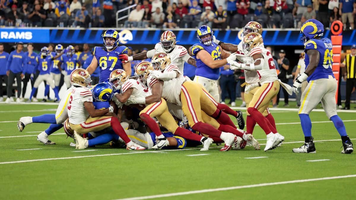 San Francisco 49ers v Los Angeles Rams - NFL 2025