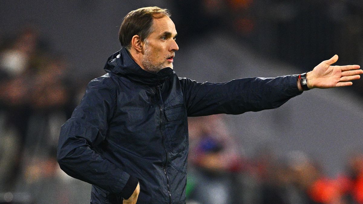 FC-Bayern-Coach Thomas Tuchel an der Seitenlinie.