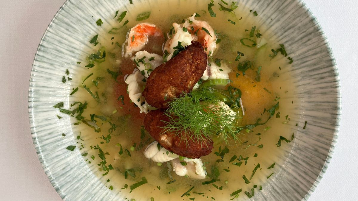 Bouillabaisse mit Sauce Rouille und Focaccia