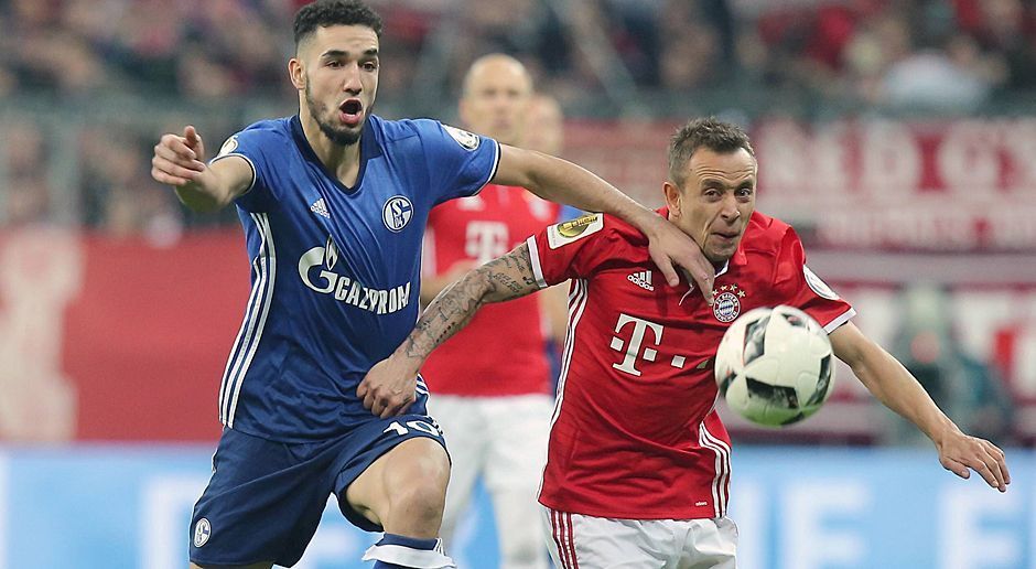 
                <strong>Nabil Bentaleb (FC Schalke 04)</strong><br>
                Nabil Bentaleb (FC Schalke 04): Der 19-Millionen-Mann soll eigentlich Stürmer Burgstaller mit Zuspielen versorgen und selbst für Torgefahr sorgen. In der Schule hätte Bentaleb den Klassiker "Thema verfehlt" unter seiner Arbeit zu stehen. Die passende Note bekommt der Algerier von uns. ran-Note: 6
              