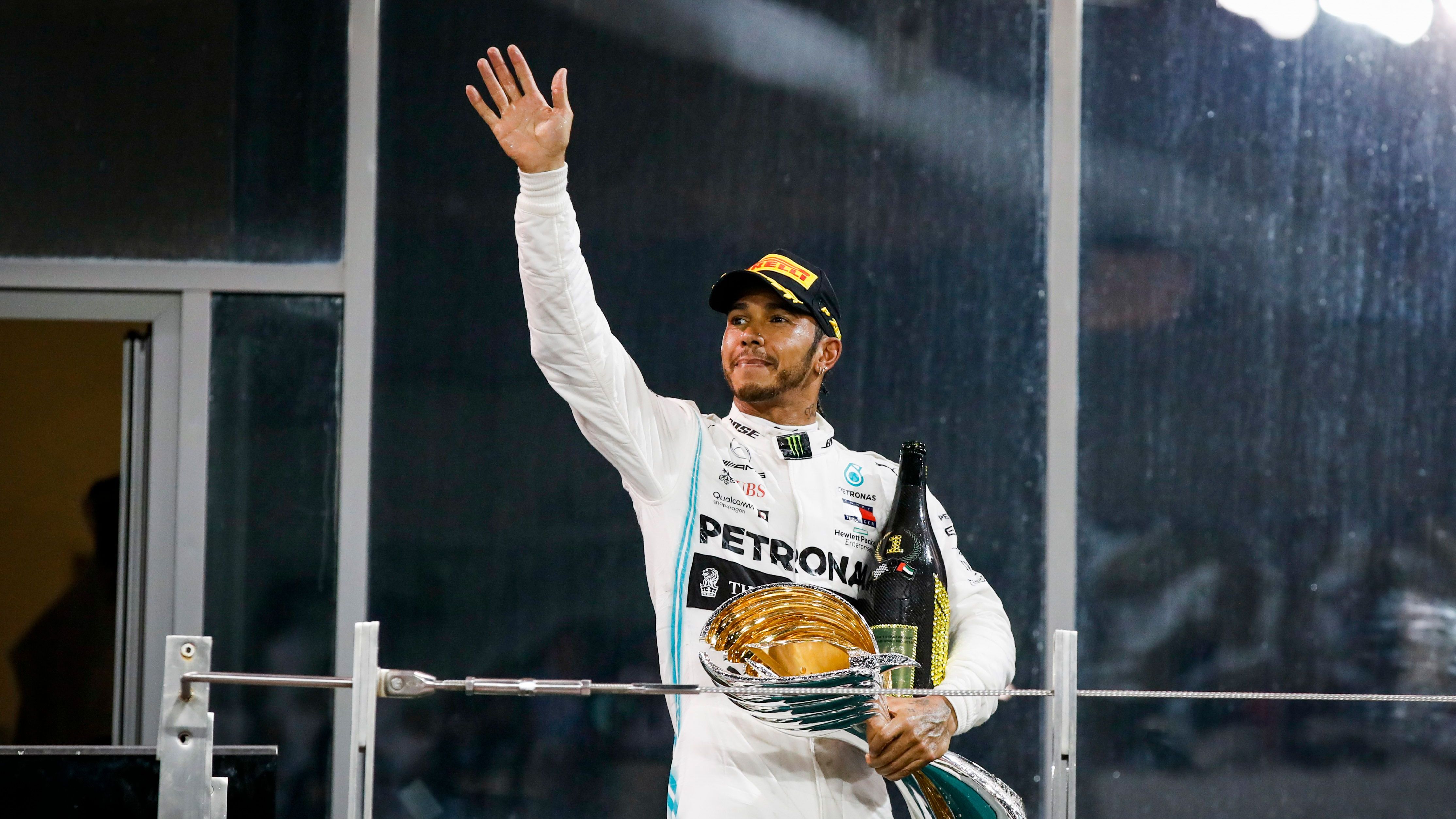 <strong>Meiste Fahrerweltmeisterschaften mit einem Rennstall</strong><br>1. Lewis Hamilton (Mercedes) - 6<br>2. Michael Schumacher (Ferrari) - 5<br>3. Max Verstappen (Red Bull) - 4<br>3. Sebastian Vettel (Red Bull) - 4