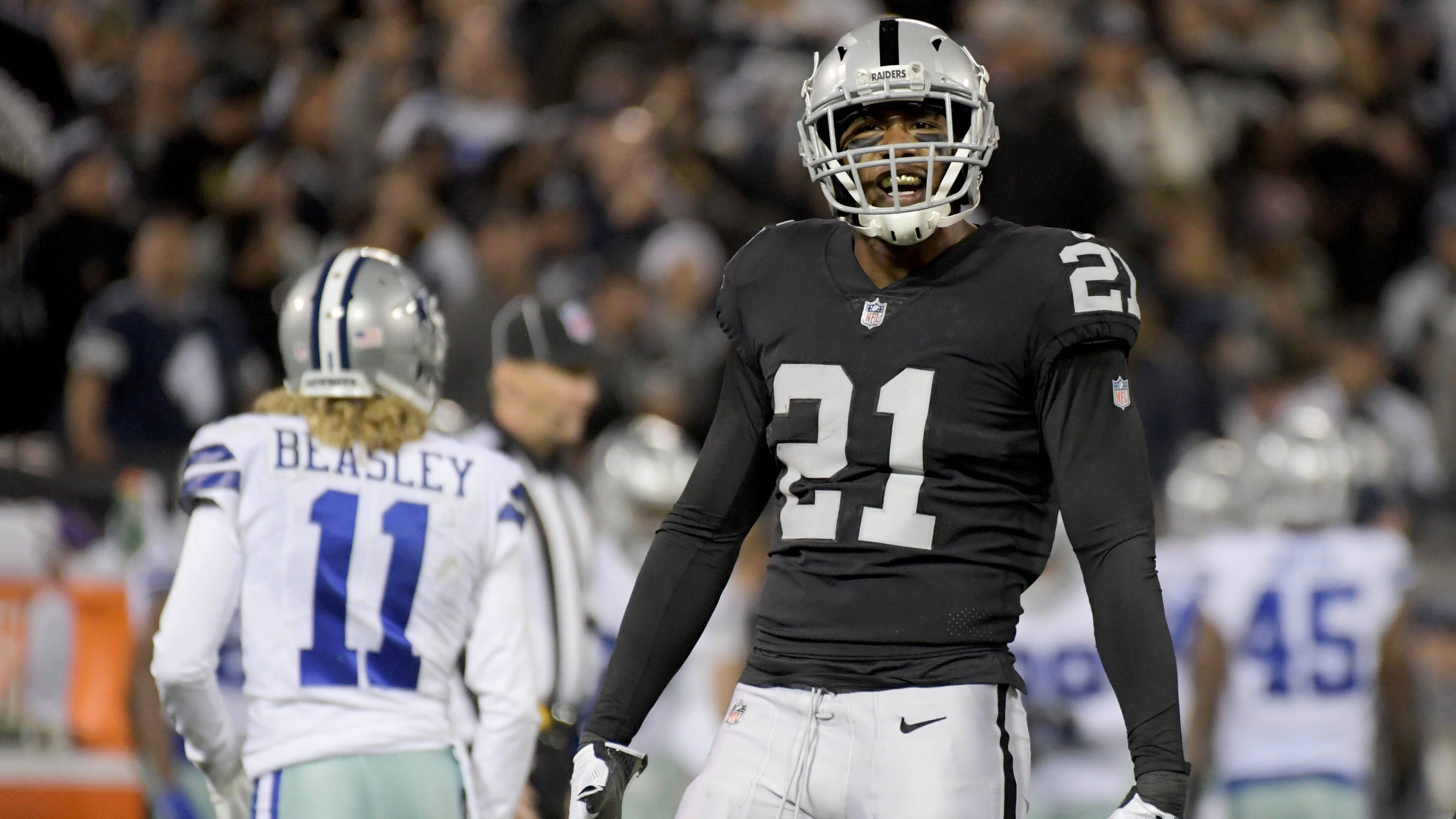 <strong>Sean Smith</strong><br>Smith soll auch den Freund seiner Schwester nach einem Streit und einigen Tequilas mehrfach geschlagen und getreten haben. Kurios: Das Opfer verklagte nicht nur Smith, sondern auch die Raiders, weil Smith dort "aggressive Kraft- und Beweglichkeitstrainingsprogramme" durchlief und so zu einer "angreifenden Kampfmaschine" herangezüchtet wurde.